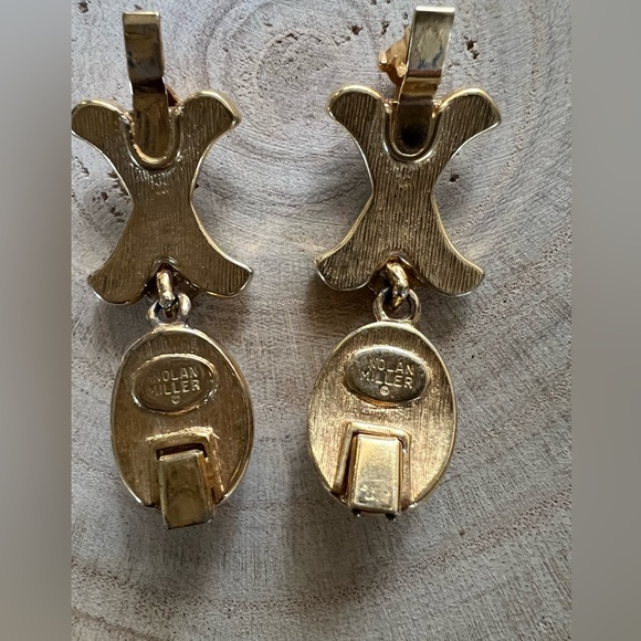 VINTAGE Nolan Miller Gilded Crystal Pearl "XOXO" Necklace and extenders. - Picture 4 of 4